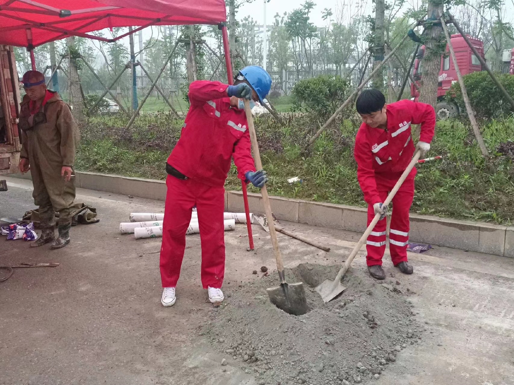 囊谦管道疏通哪家好】及时进行市政管道清淤